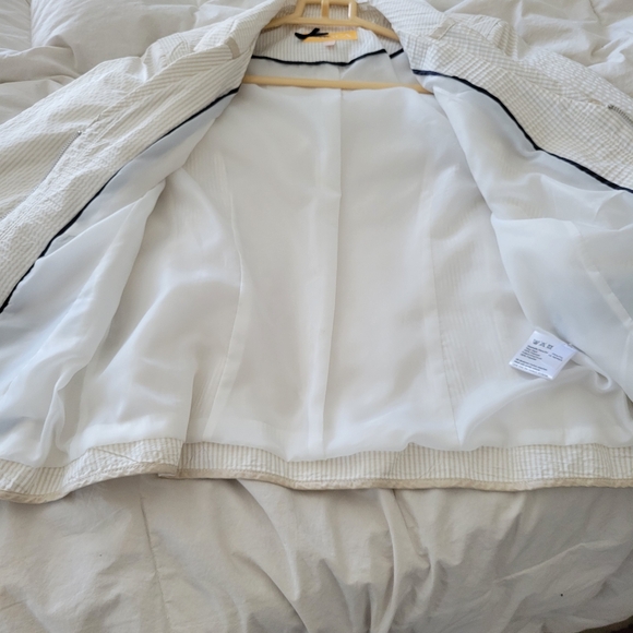 Crista White /Beige Spring Jacket NWOT Germany Size 14 Lined Zip Front - Picture 10 of 10